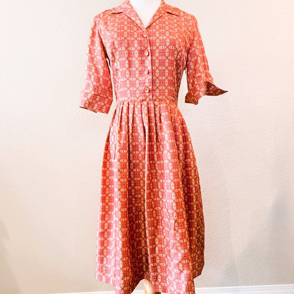 Ann Taylor 100% Silk Pink Paisley Button Up Collared Dress Sz 0 1950’s Style